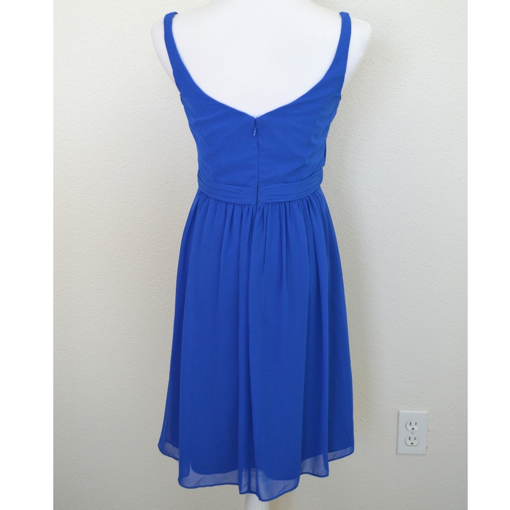 David's Bridal Royal Blue V-Neck Chiffon Cocktail Dress - Picture 5 of 7
